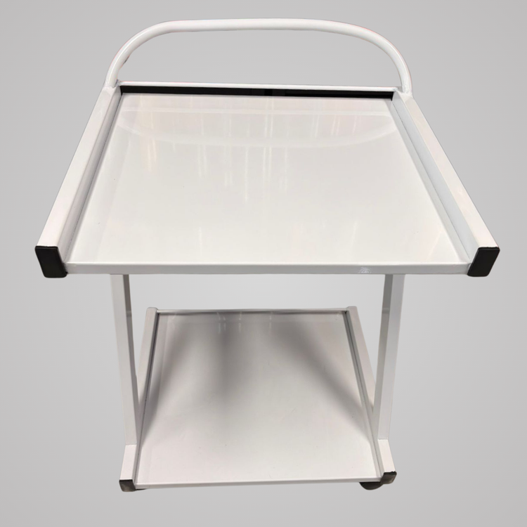 Mesa auxiliar móvil para clínica hecha de Aluminio con 3 o 2 Niveles