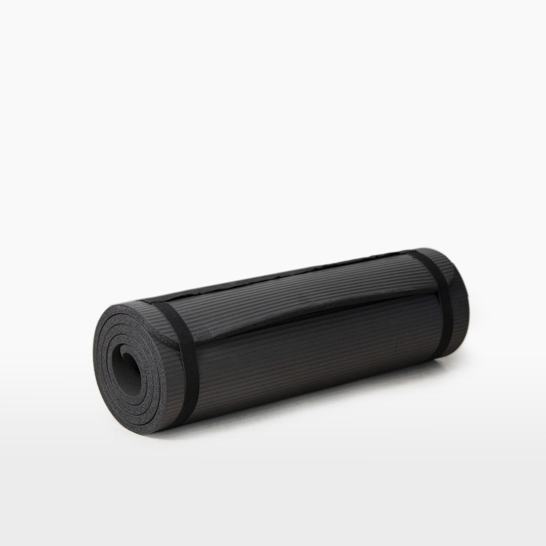 Mat de yoga Negro para entrenamiento, pilates y fisioterapia con diseño portátil